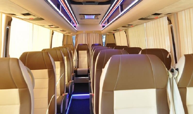 Italy: Coach reservation in Lombardy in Lombardy and Busto Arsizio
